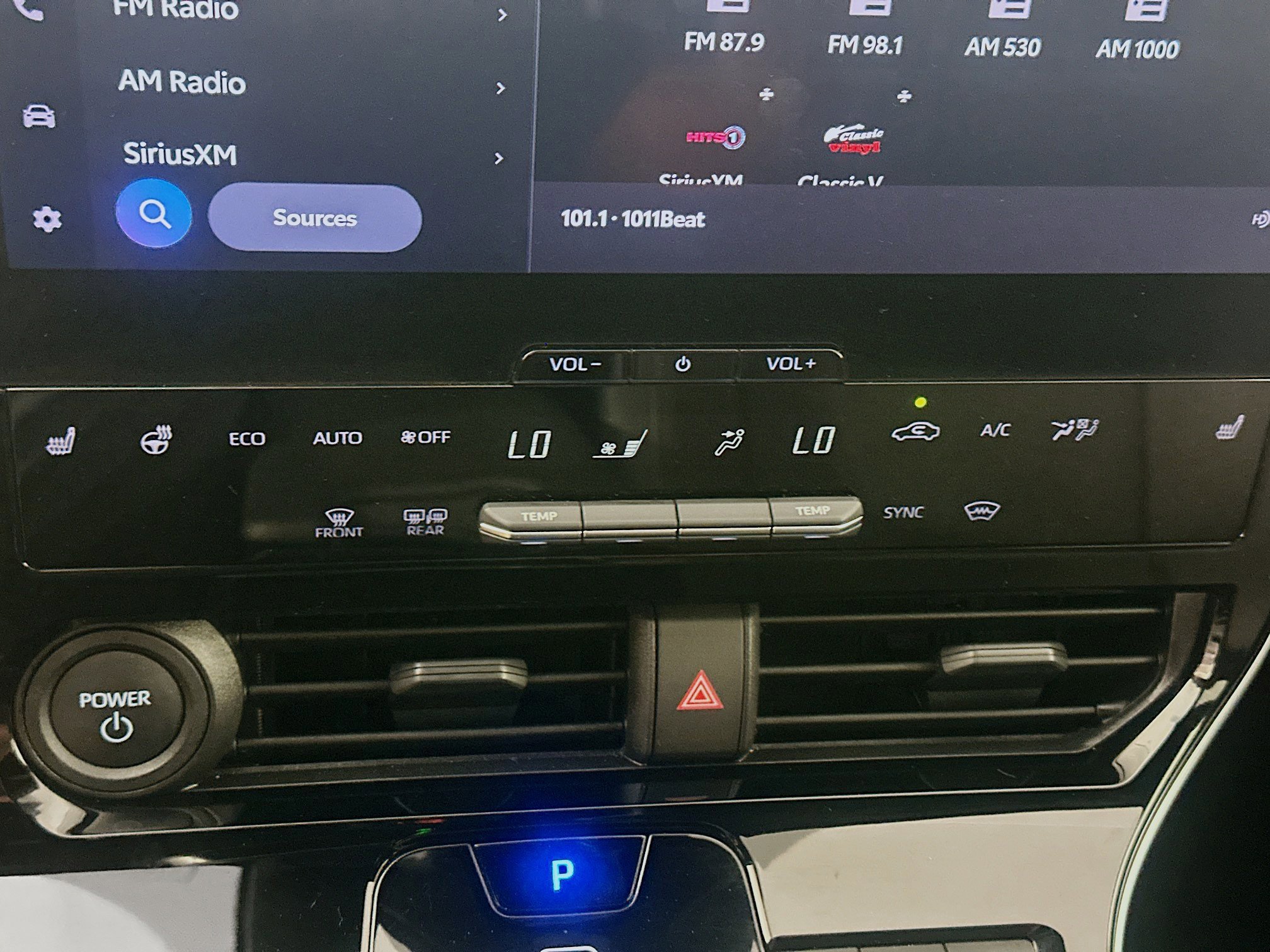 Used 2023 Toyota bZ4X XLE w/ Weather Package FWD image 23