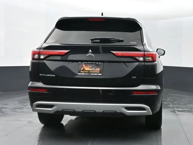 Used 2024 Mitsubishi Outlander Ralliart image 8