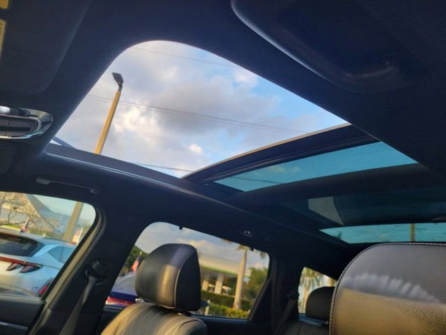 Certified 2023 Hyundai Santa Fe Calligraphy image 25