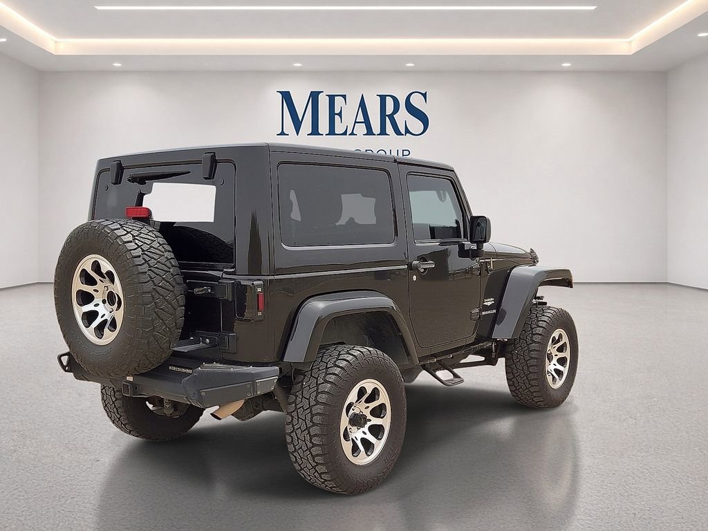 Used 2013 Jeep Wrangler Sahara w/ Connectivity Group AWD/4WD image 5