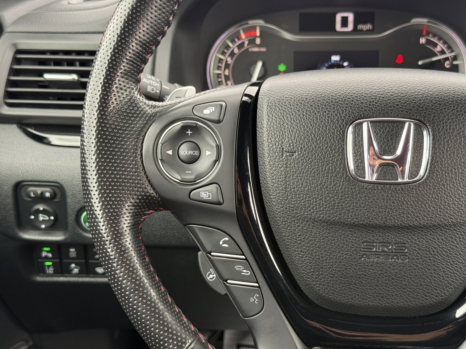 Used 2023 Honda Ridgeline Black Edition image 29