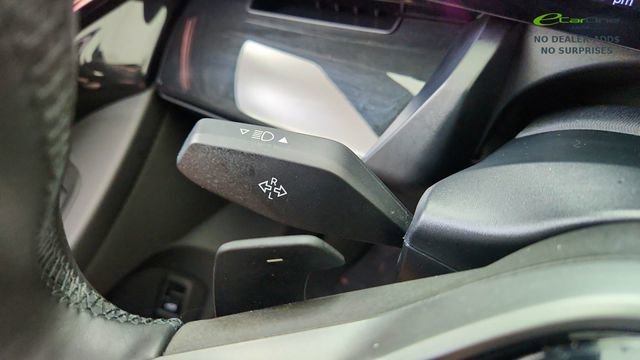 Used 2024 BMW 530i image 40