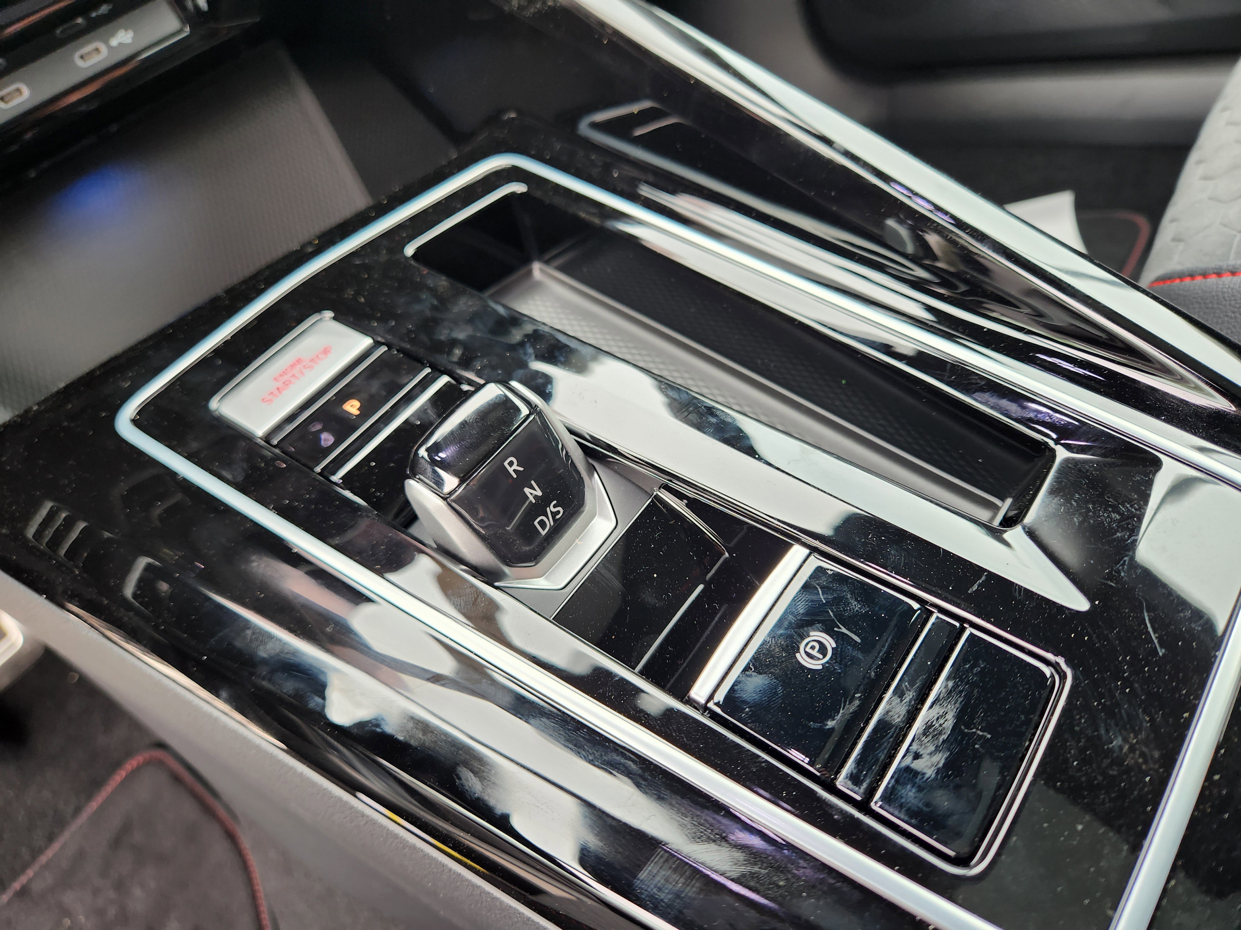 New 2025 Volkswagen Golf SE image 13