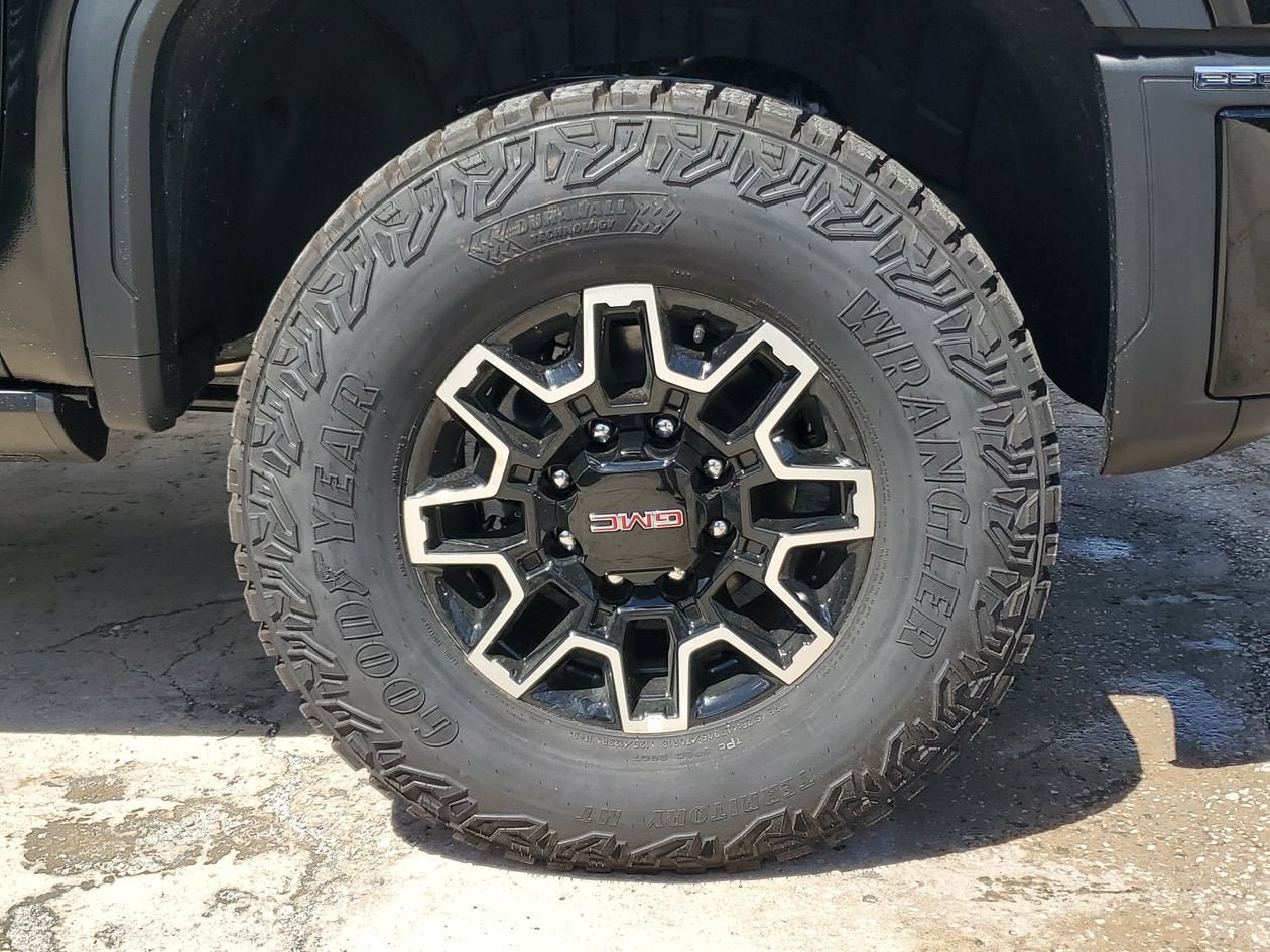 New 2026 GMC Sierra 2500 AT4X AWD/4WD image 6