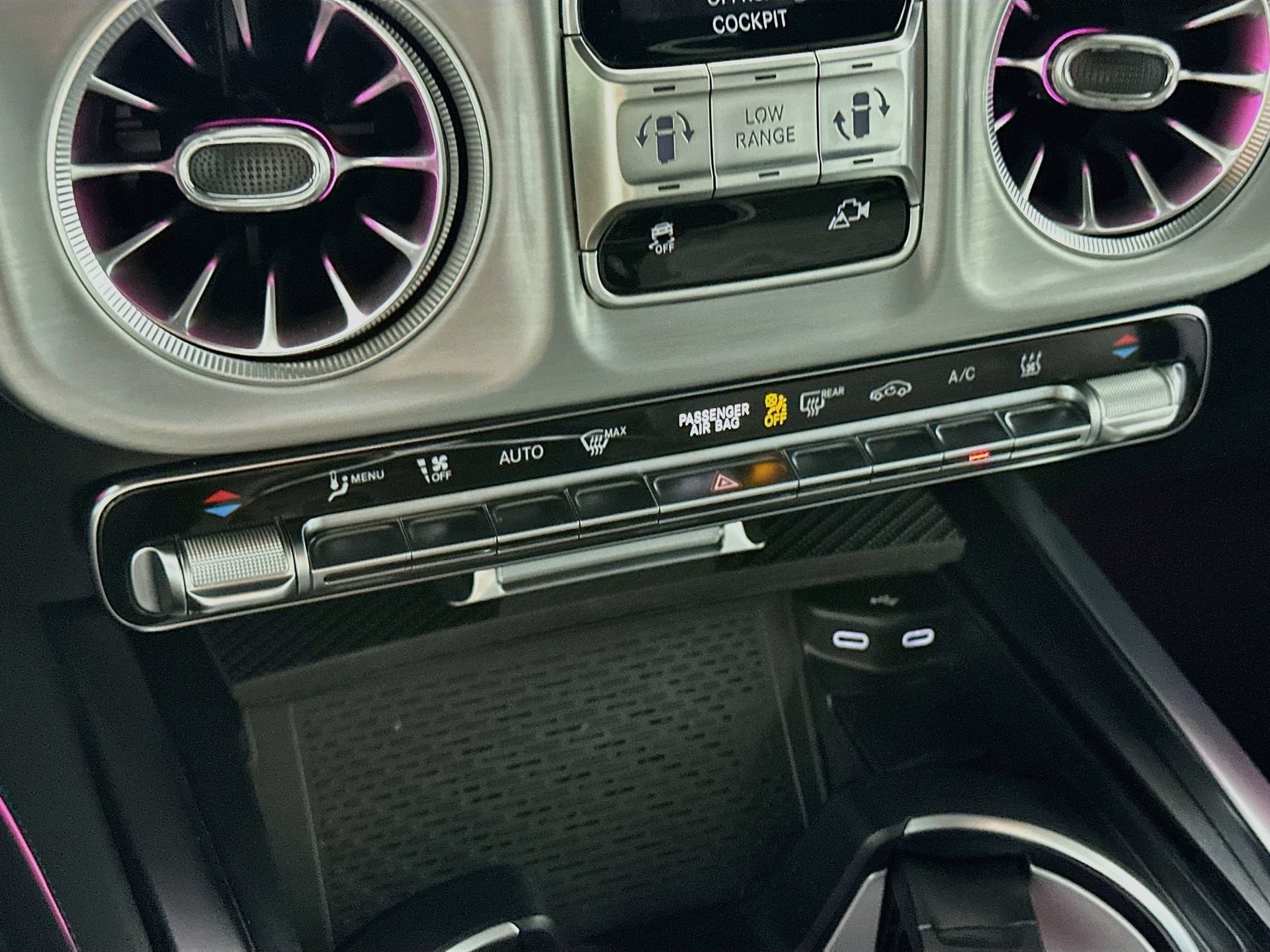 Used 2025 Mercedes-Benz G 580 w/ EQ Technology image 17