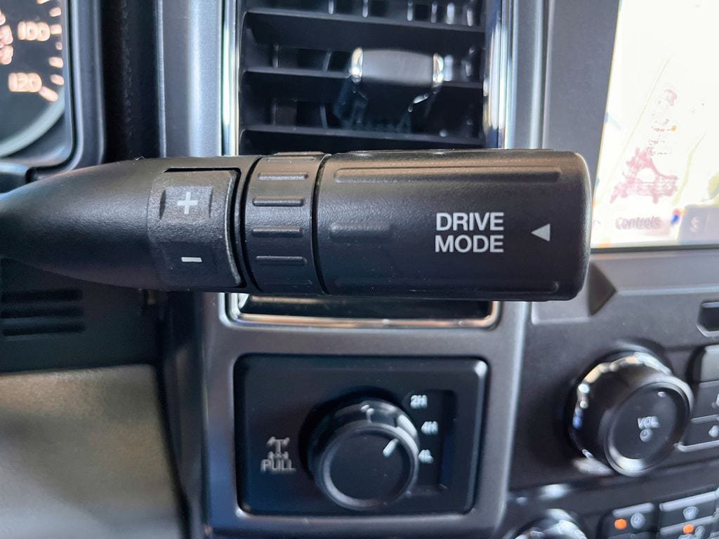 Used 2019 Ford F150 XLT w/ Equipment Group 302A Luxury AWD/4WD image 30