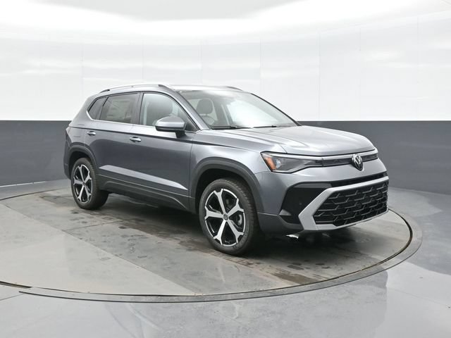 New 2026 Volkswagen Taos SEL AWD/4WD image 1