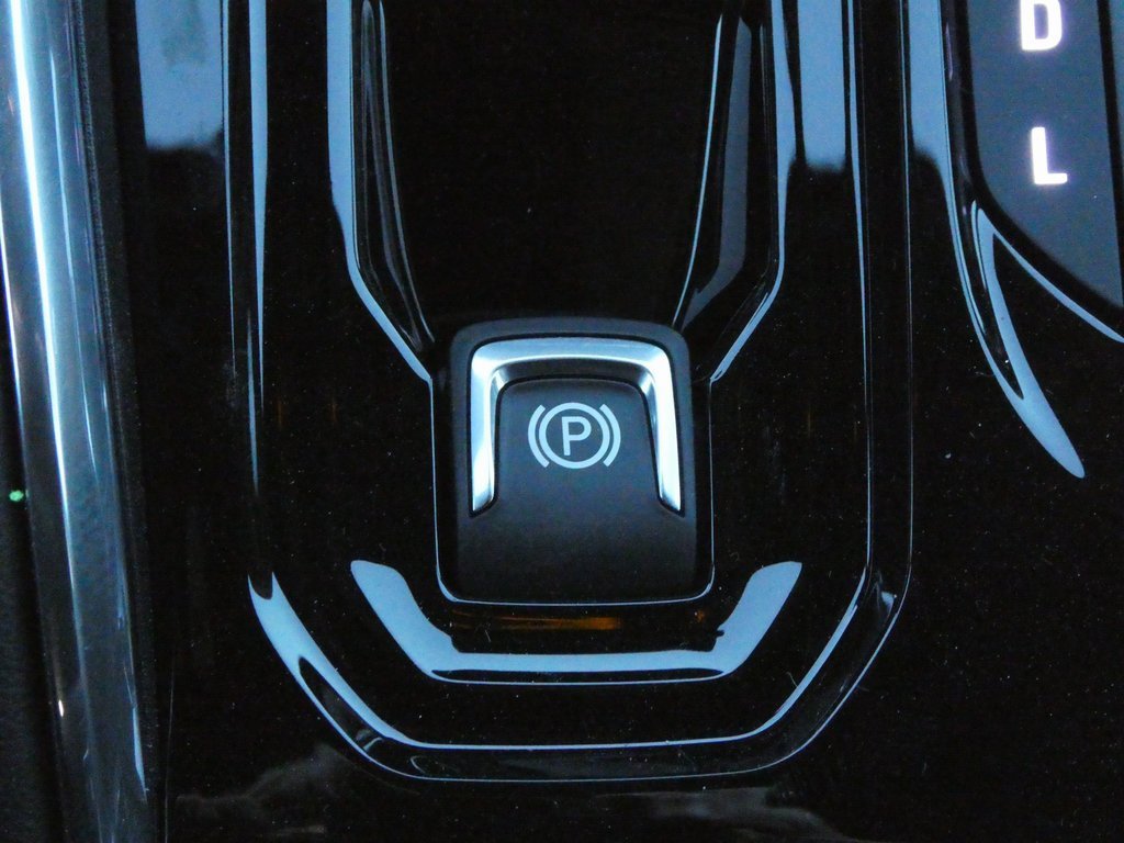 New 2026 GMC Canyon AT4 image 14