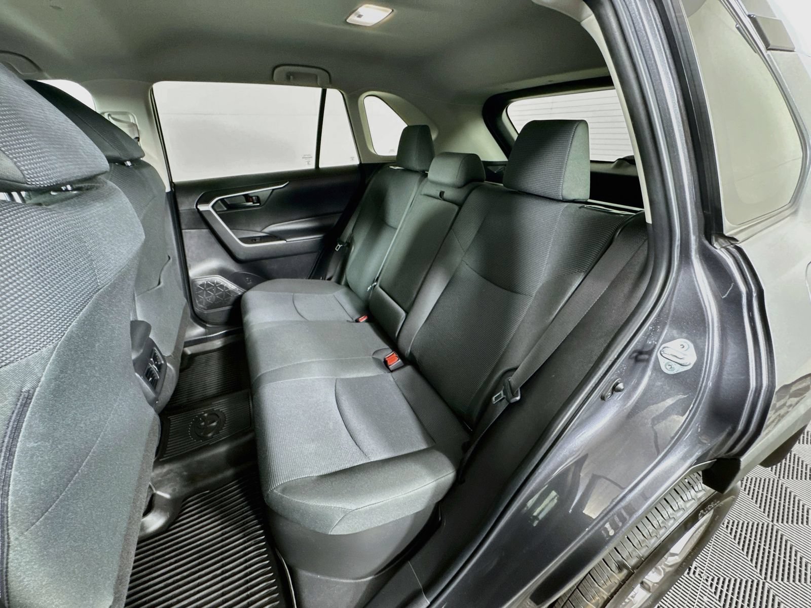 Certified 2024 Toyota RAV4 LE AWD/4WD image 22