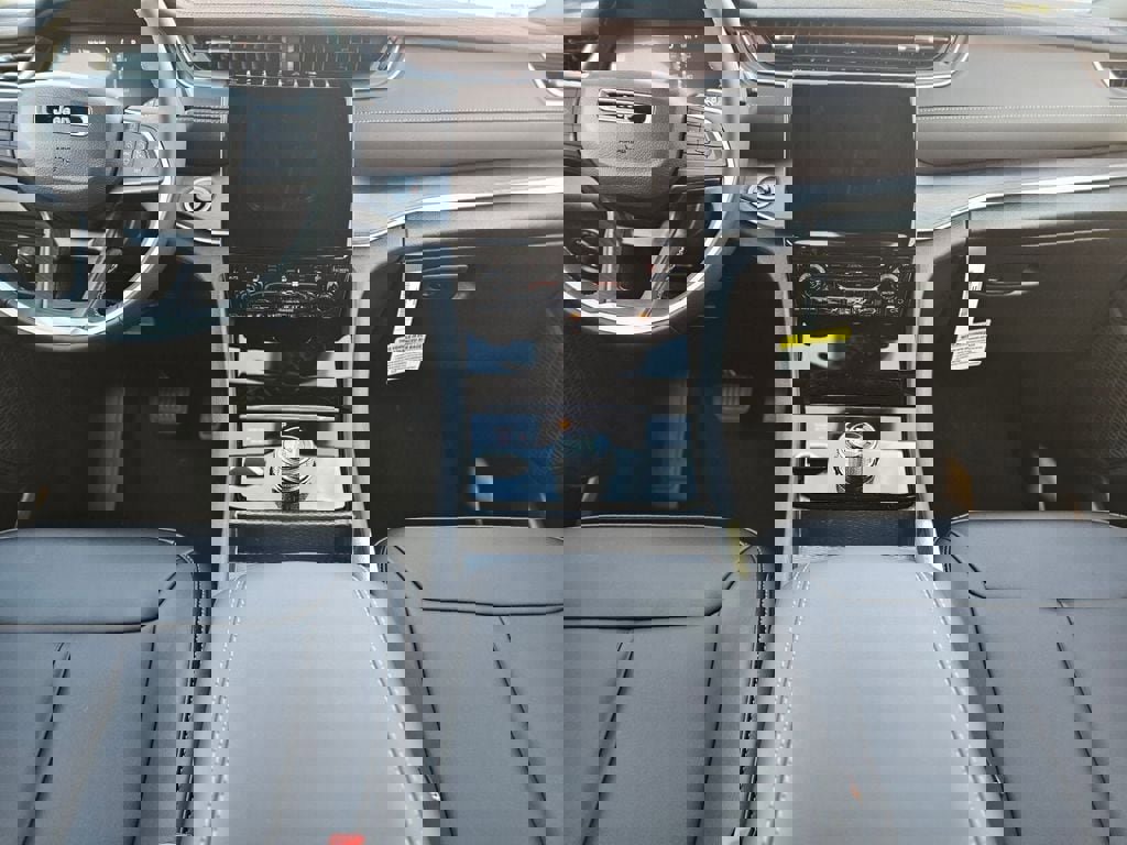 New 2025 Jeep Grand Cherokee Limited image 14