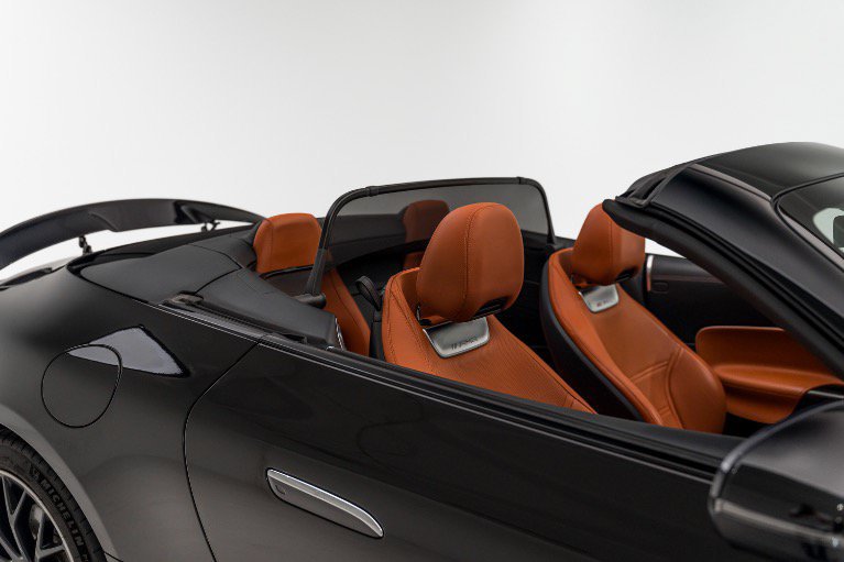 Used 2022 Mercedes-Benz SL 55 AMG 4MATIC image 32