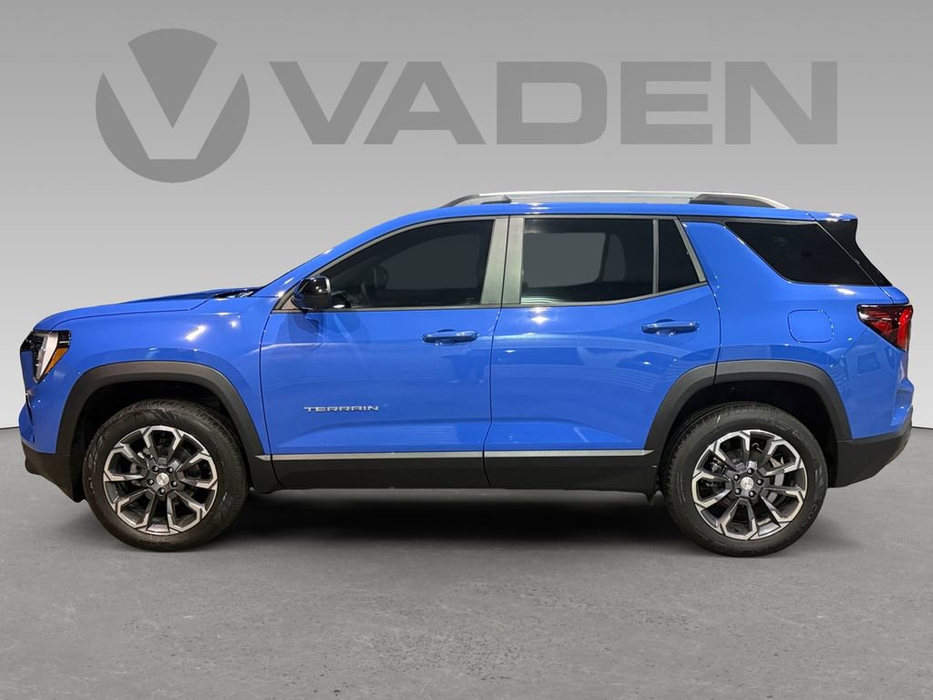 Used 2026 GMC Terrain Elevation w/ Elevation Premium Package image 7