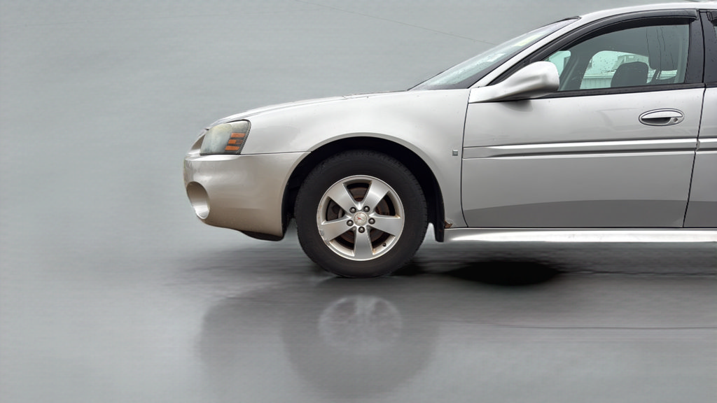 Used 2007 Pontiac Grand Prix w/ Preferred Package FWD image 11