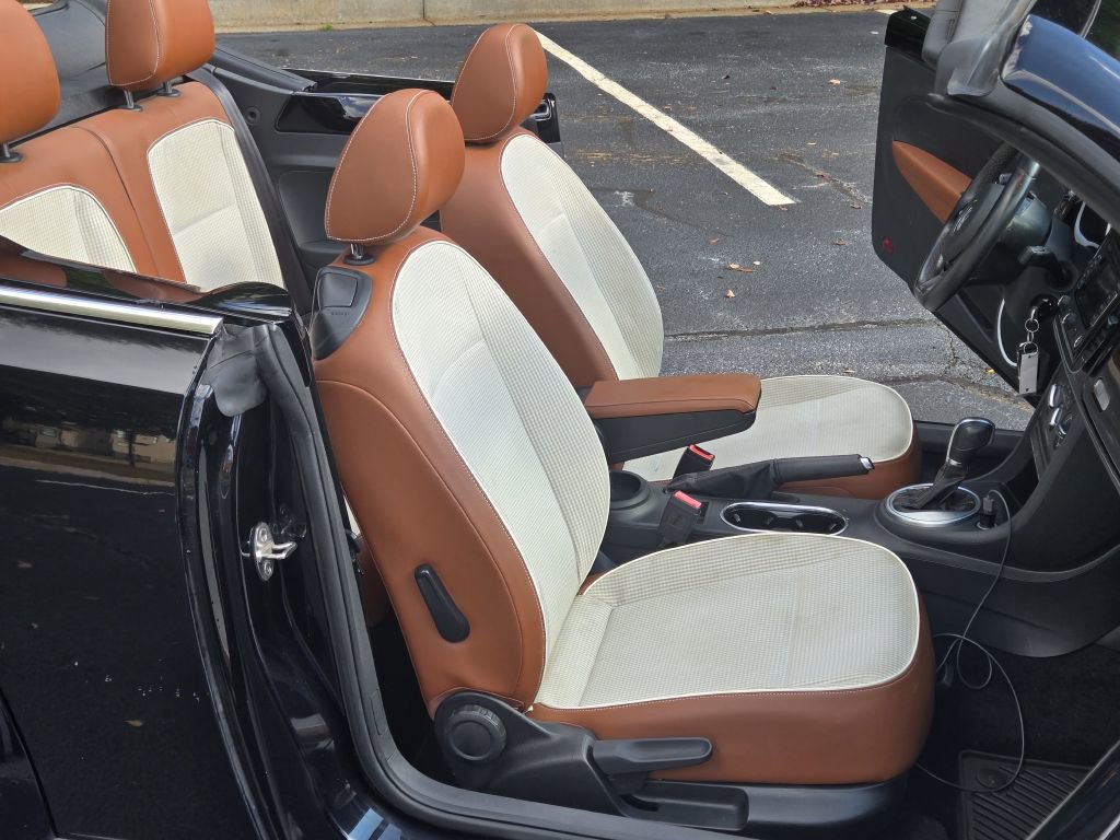 Used 2015 Volkswagen Beetle 1.8T image 18