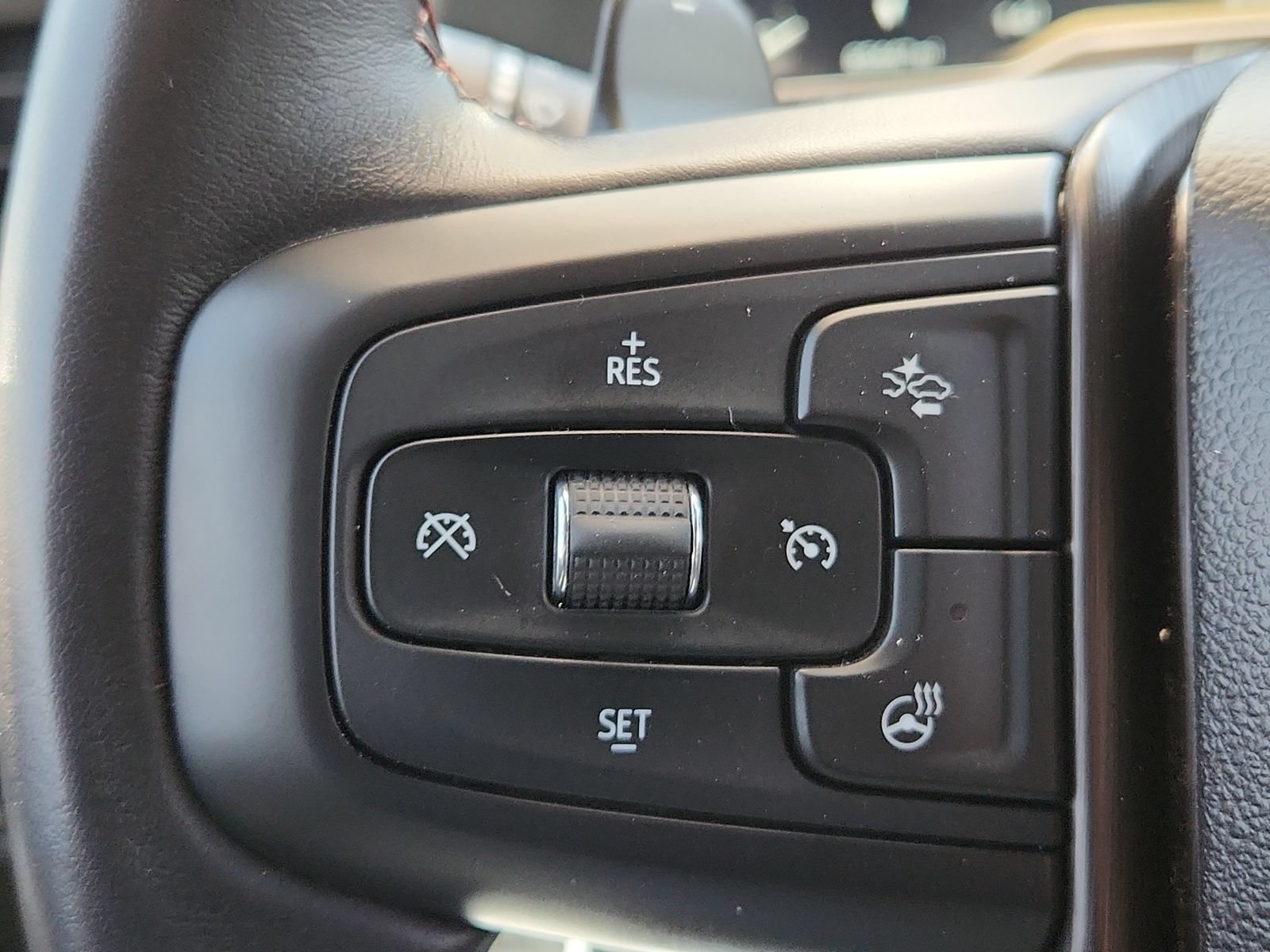 Used 2024 GMC Sierra 1500 AT4X AWD/4WD image 17
