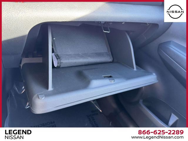 Certified 2024 Nissan Kicks SR w/ SR Premium Package image 31