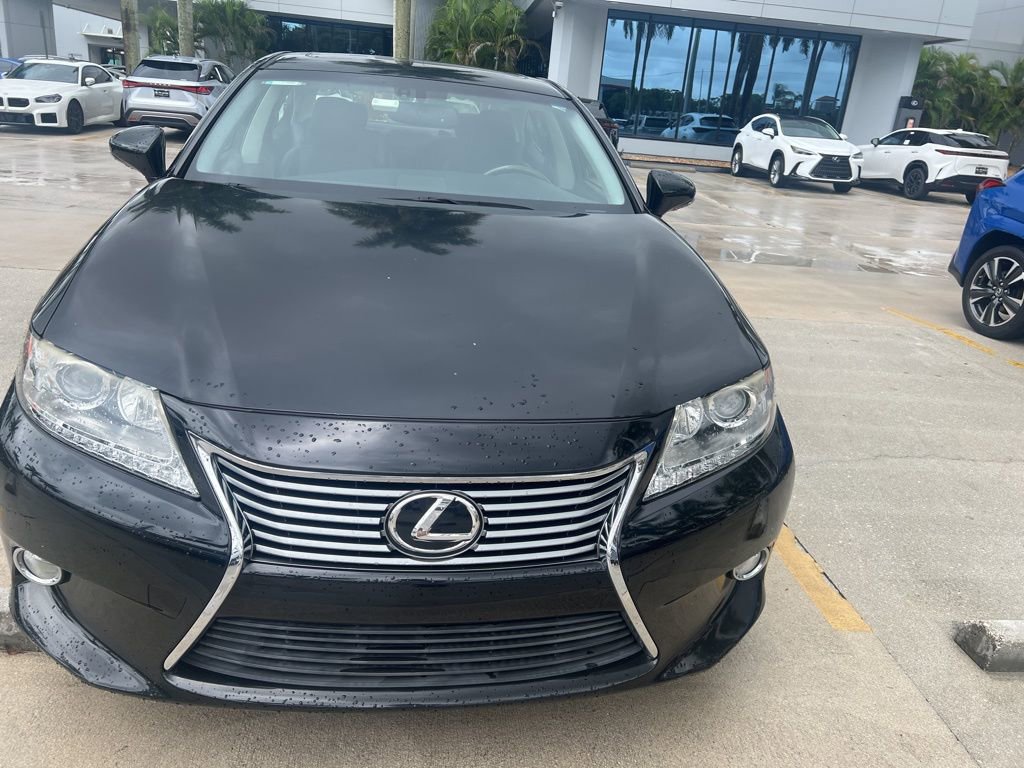 Used 2015 Lexus ES 350 w/ Premium Package FWD image 8