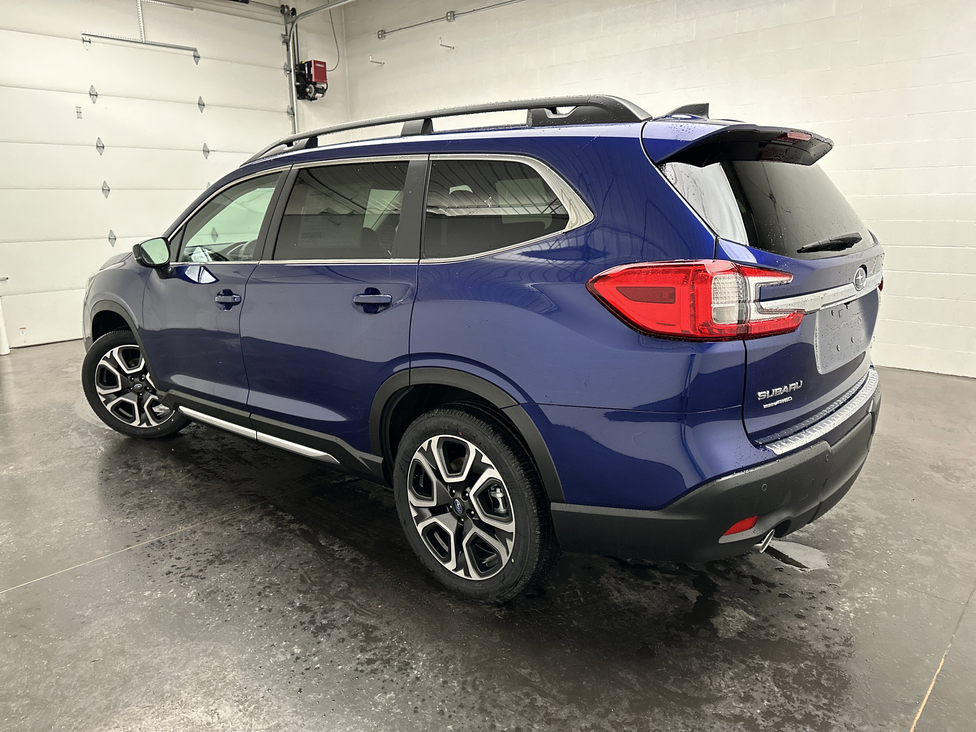 New 2026 Subaru Ascent Limited AWD/4WD image 6