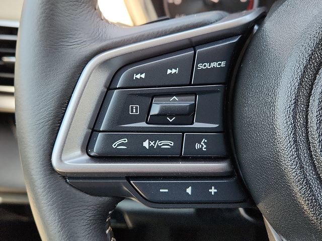 Used 2025 Subaru Outback Limited AWD/4WD image 16