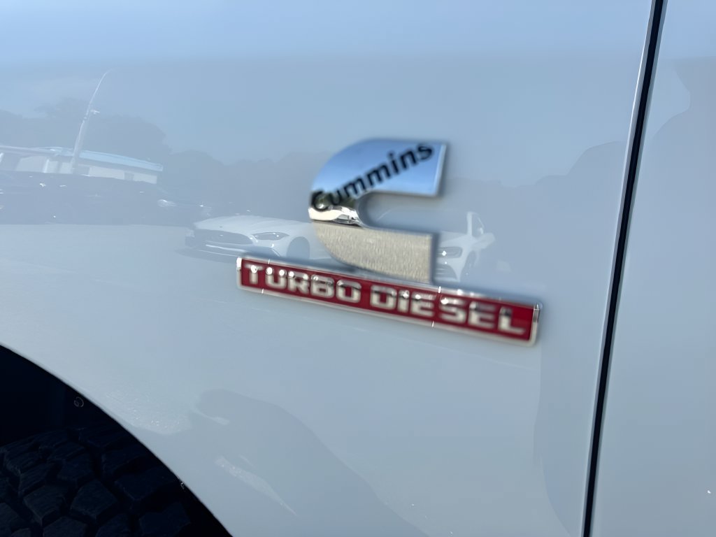 Used 2024 RAM 2500 Big Horn AWD/4WD image 32