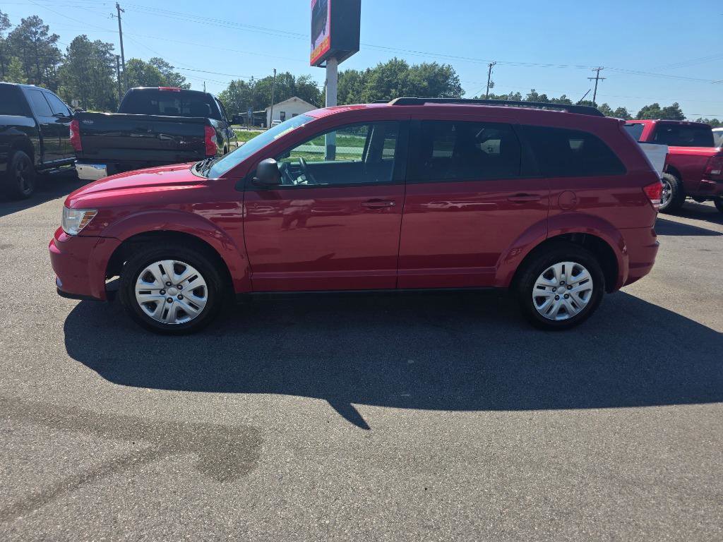 Used 2016 Dodge Journey SE w/ Flexible Seating Group FWD image 2