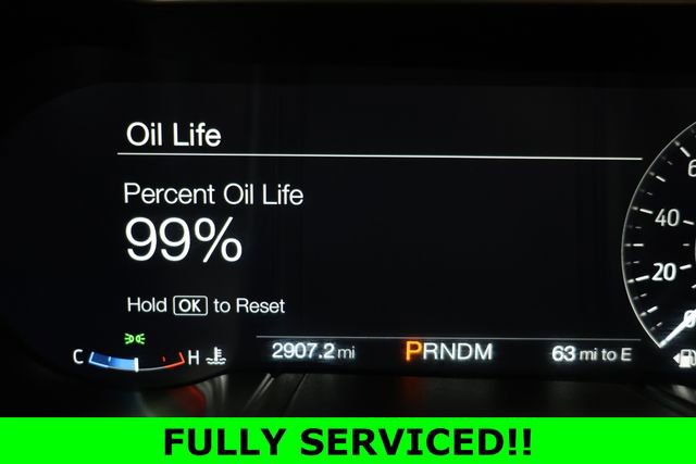 Used 2022 Ford Mustang Shelby GT500 w/ Carbon Fiber Track Pack RWD image 9