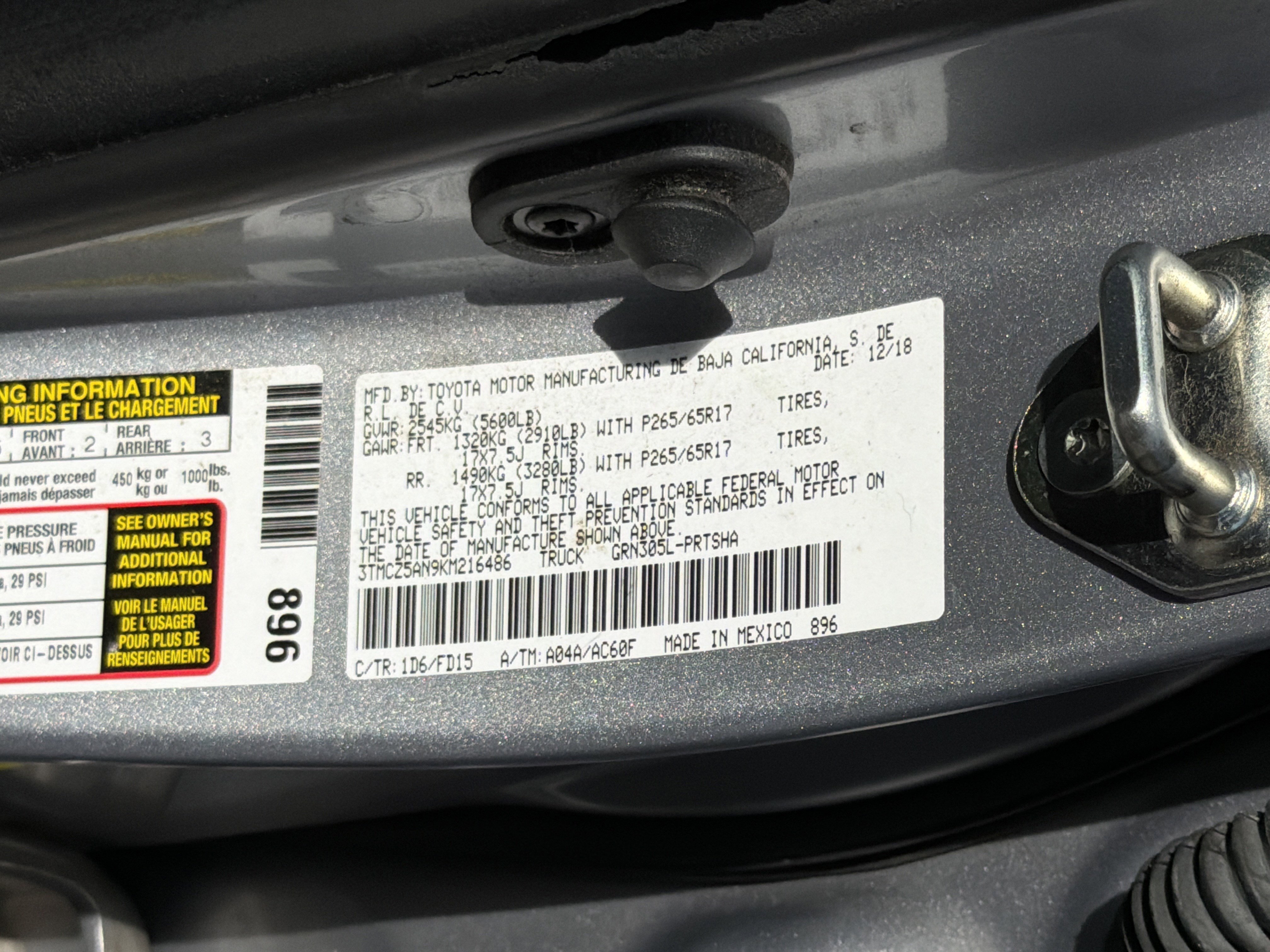 Used 2019 Toyota Tacoma TRD Sport image 33