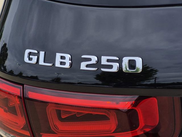 Certified 2022 Mercedes-Benz GLB 250 image 10