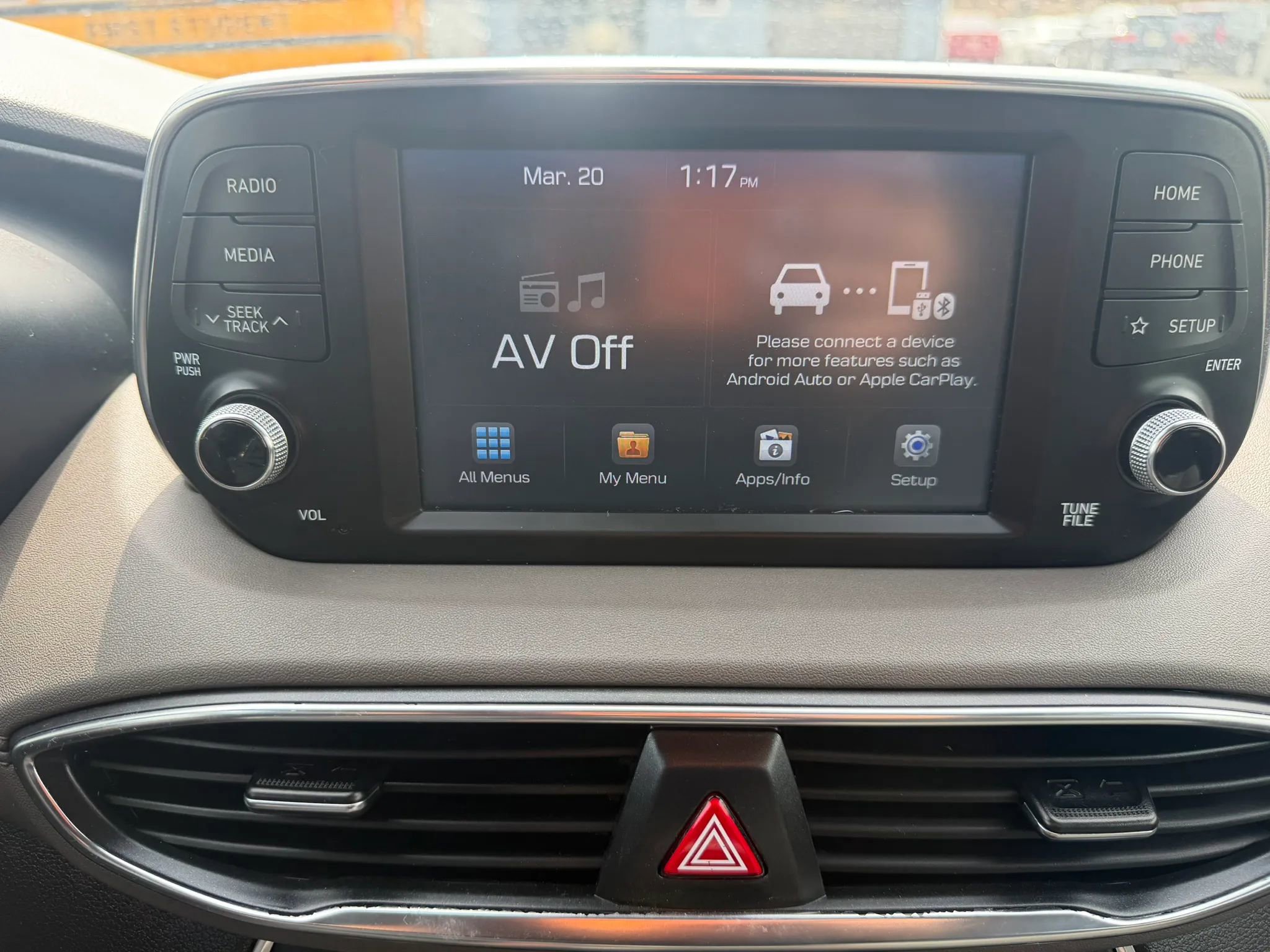 Used 2019 Hyundai Santa Fe SE FWD image 11
