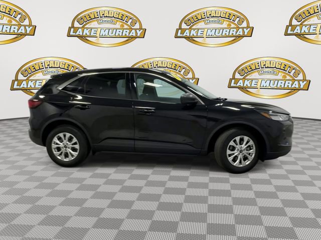 Used 2023 Ford Escape Active w/ Tech Pack #1 image 4