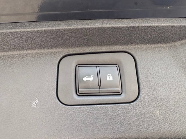Used 2025 Nissan Armada SL w/ Captain's Chari Seat Package AWD/4WD image 38