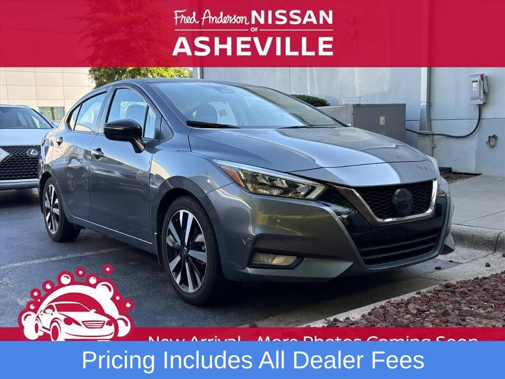 Used 2021 Nissan Versa SR w/ Convenience Package FWD image 1