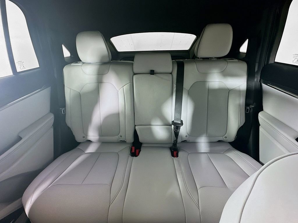 New 2025 Jeep Wagoneer S Limited AWD/4WD image 10