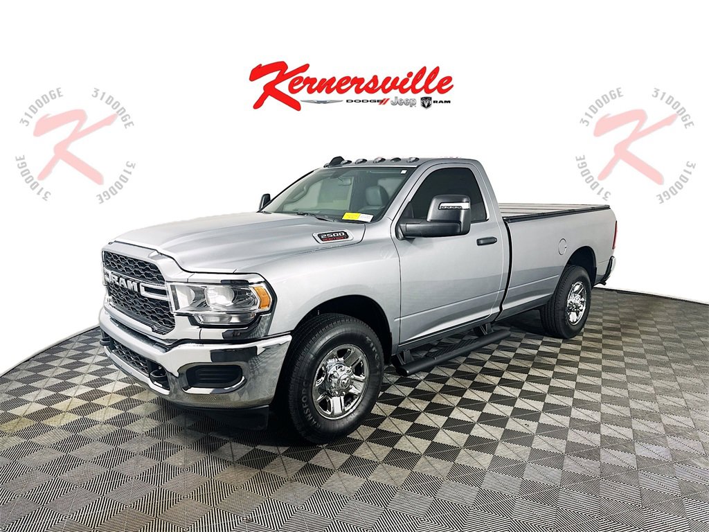 Used 2024 RAM 2500 Tradesman w/ Chrome Appearance Group image 3