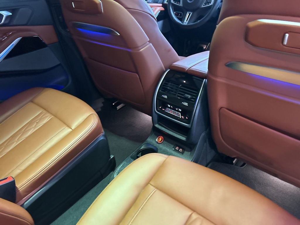 Used 2023 BMW X7 M60i w/ Executive Package image 30