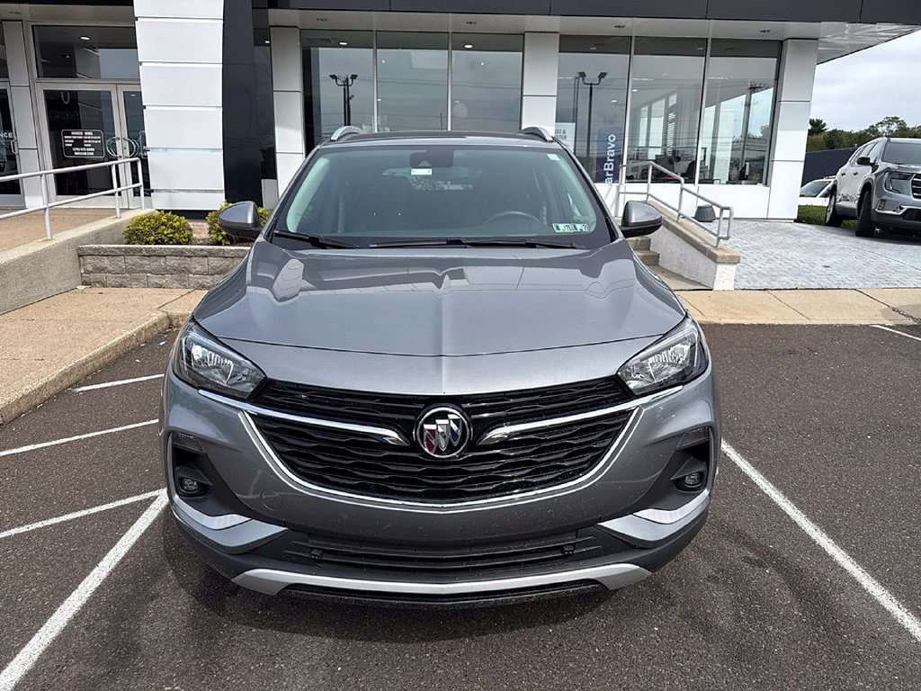 Used 2023 Buick Encore GX Select w/ Safety Package II FWD image 3