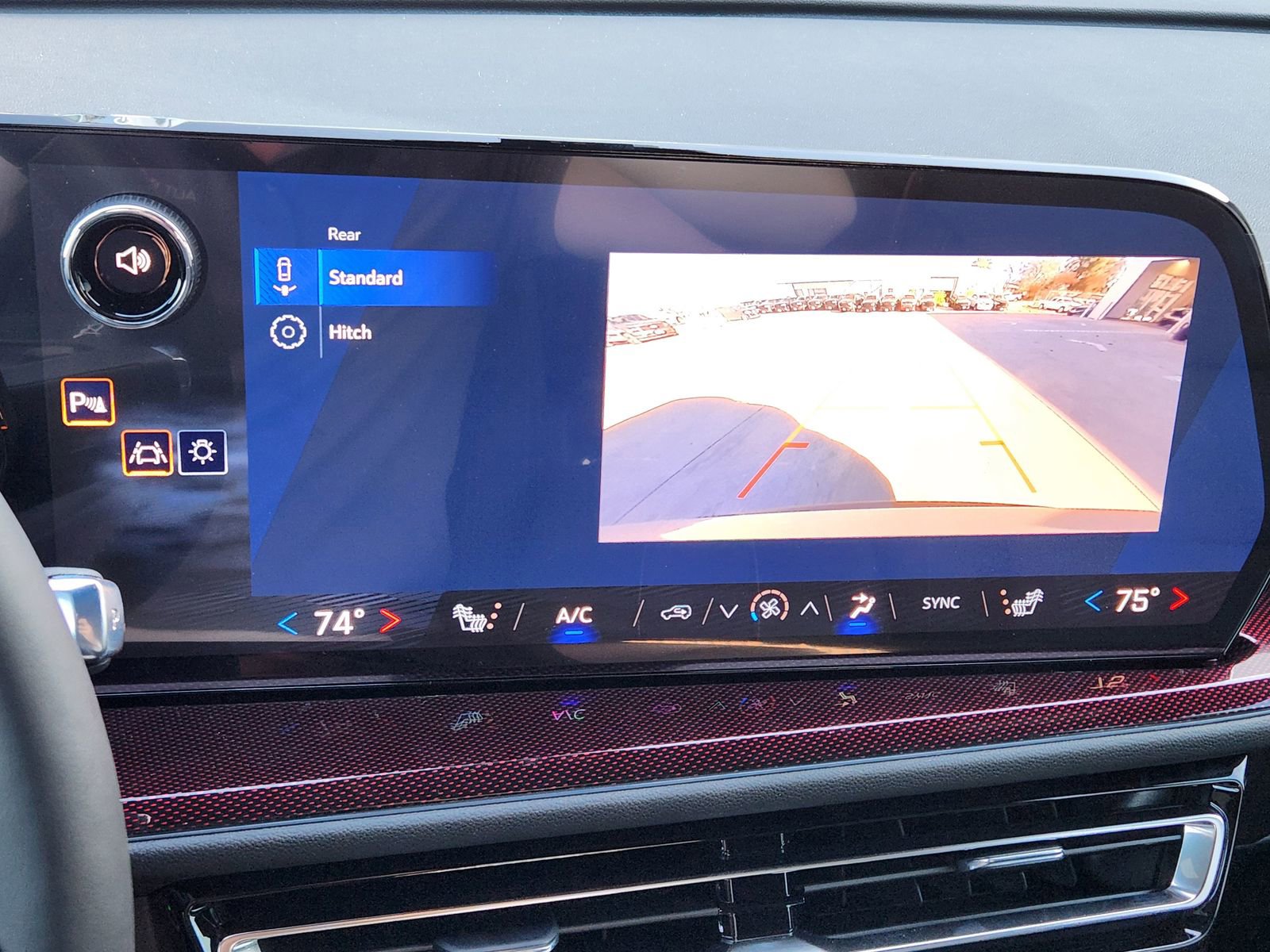 New 2026 Chevrolet Traverse Z71 image 18