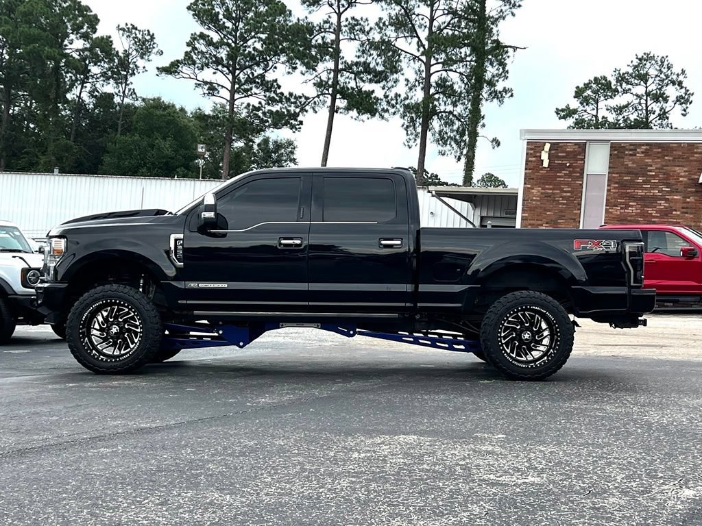 Used 2020 Ford F350 Platinum AWD/4WD image 2