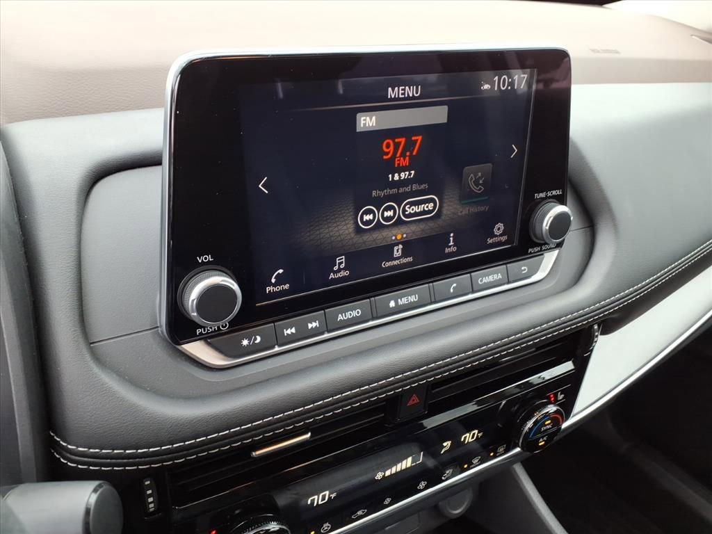 Used 2023 Nissan Rogue SV w/ SV Premium Package image 23