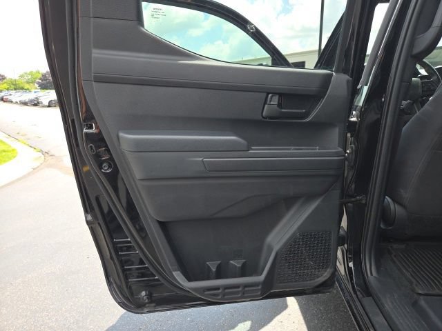 Used 2024 Toyota Tacoma SR AWD/4WD image 13