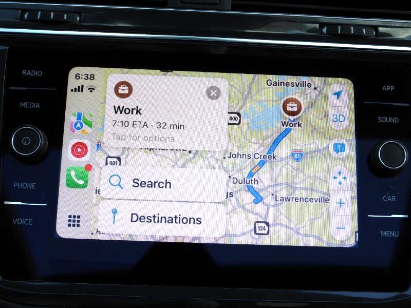 Used 2023 Volkswagen Tiguan SE w/ Panoramic Sunroof Package image 48