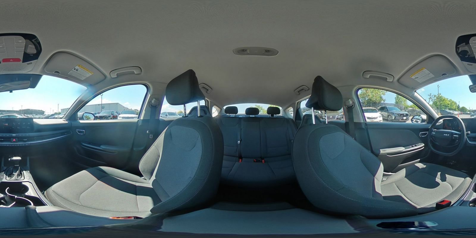 Used 2025 Kia K4 FWD image 37