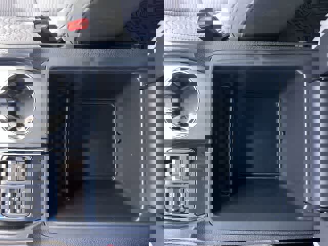 Used 2023 Honda Pilot LX image 27