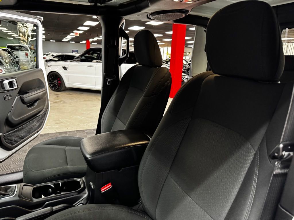 Used 2022 Jeep Gladiator Willys image 35