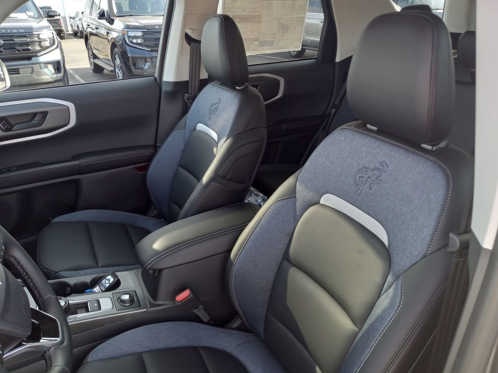 New 2026 Ford Bronco Sport Outer Banks w/ Outer Banks Tech Package+ AWD/4WD image 12