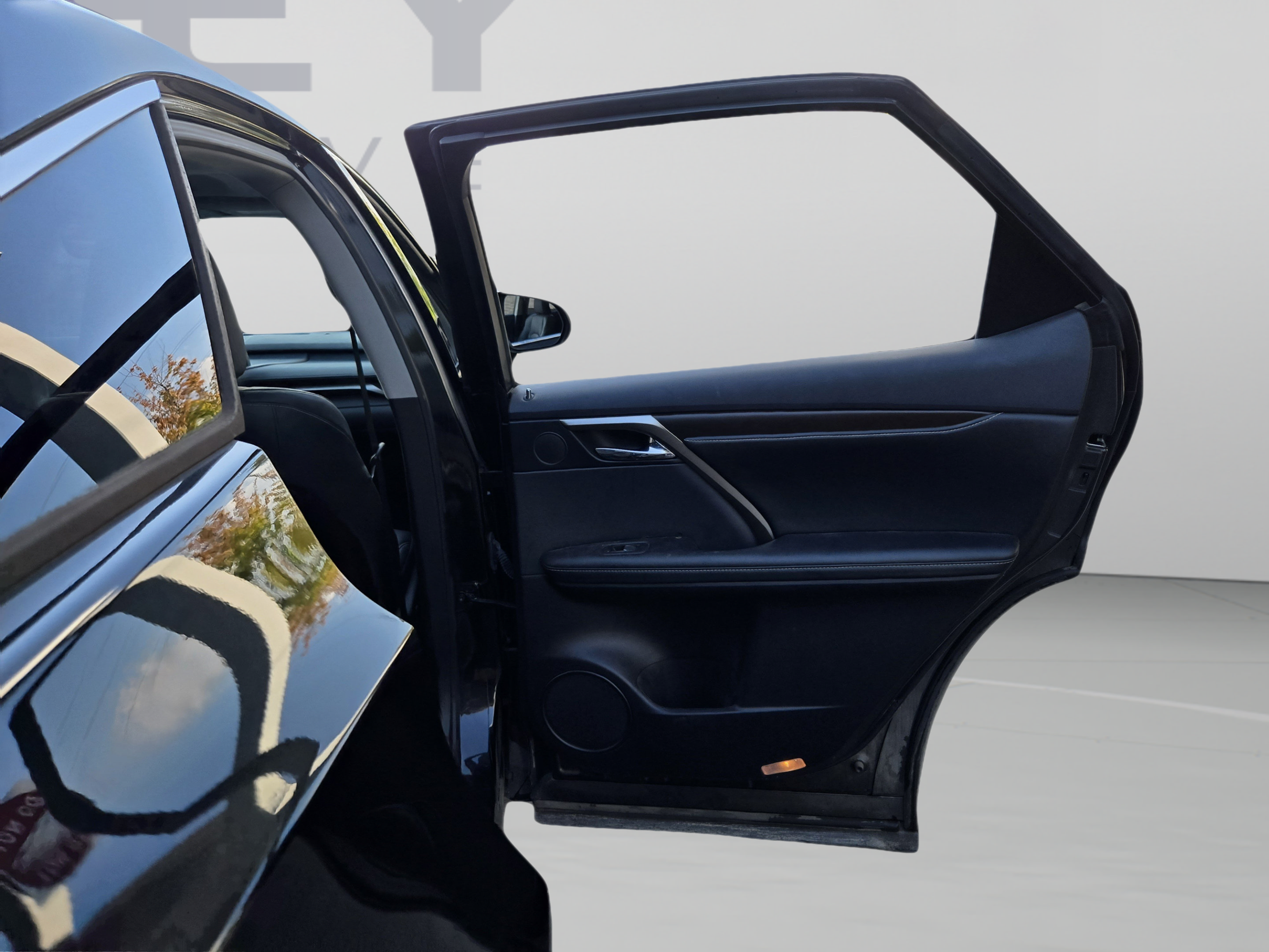 Certified 2022 Lexus RX 350 FWD w/ Premium Package image 22