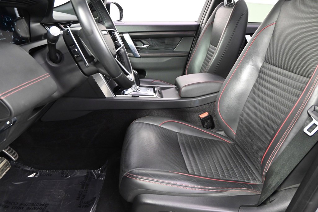 Used 2021 Land Rover Discovery Sport SE R-Dynamic image 13
