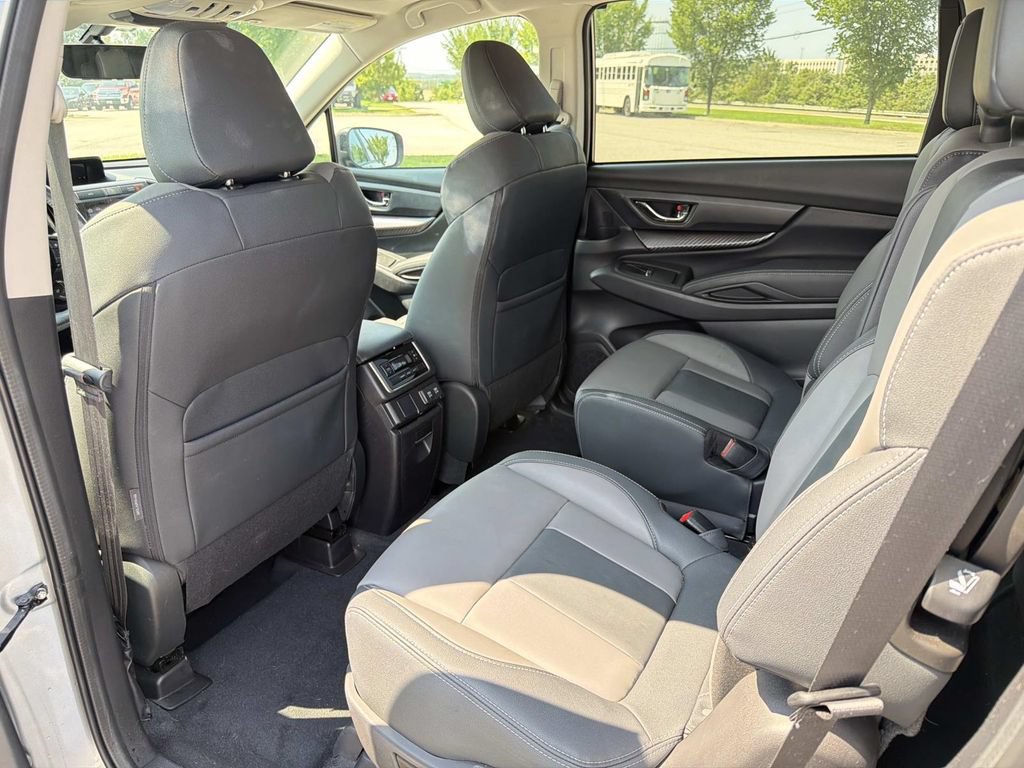 Used 2022 Subaru Ascent Onyx Edition AWD/4WD image 22