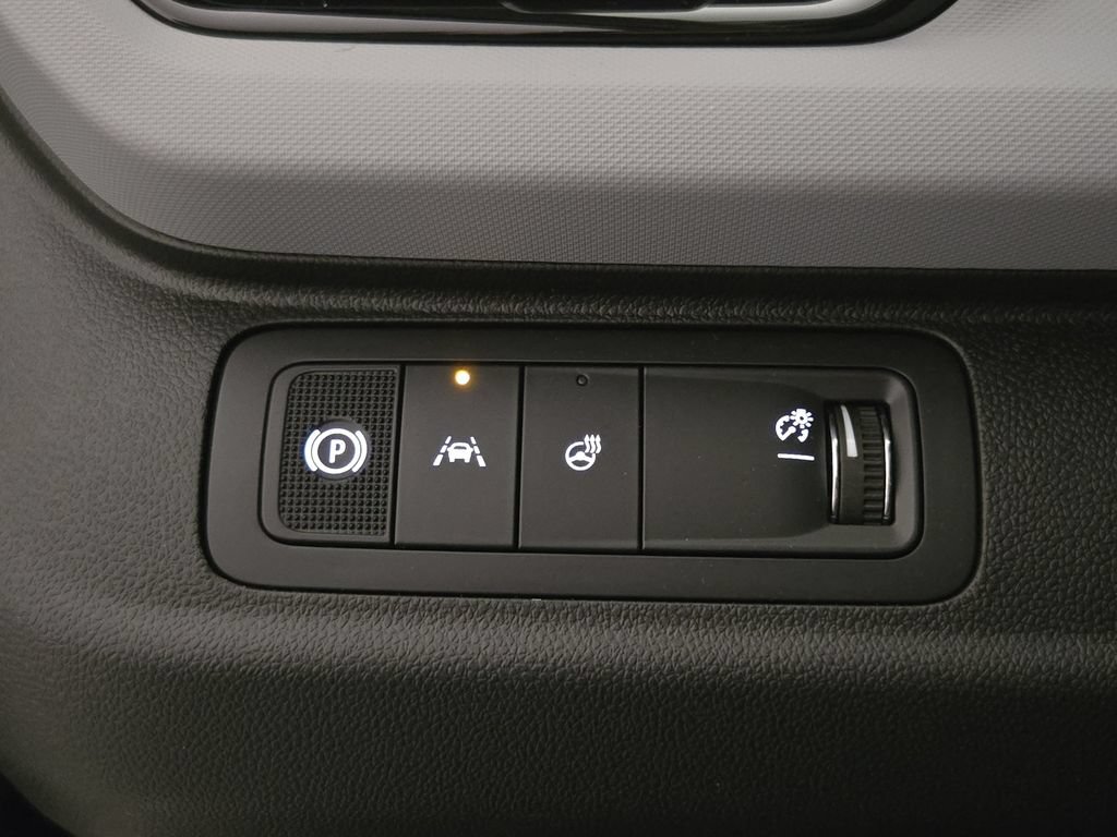 New 2027 Chevrolet Bolt LT w/ Comfort Package FWD image 22