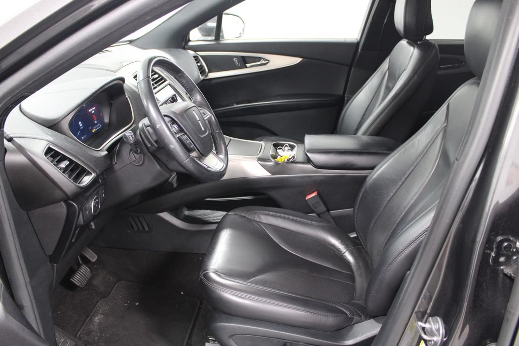 Used 2020 Lincoln Nautilus FWD w/ Equipment Group 101A image 18